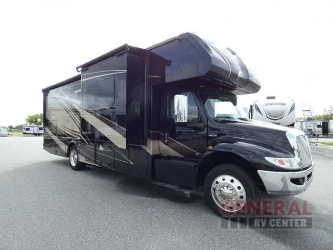 2022 Nexus Triumph Super C 33TSC for Sale