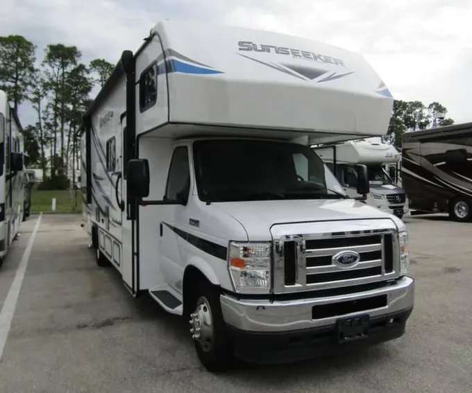 2021 Forest River Sunseeker 3010DS 32ft for Sale