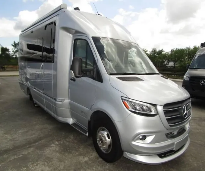 2021 Airstream Atlas MURPHY SUITE 24ft for Sale