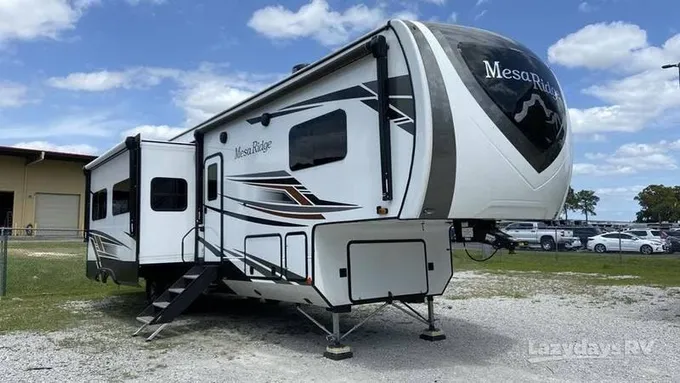 2023 Highland Ridge RV Highland Ridge Mesa Ridge 374BHS 41ft for Sale