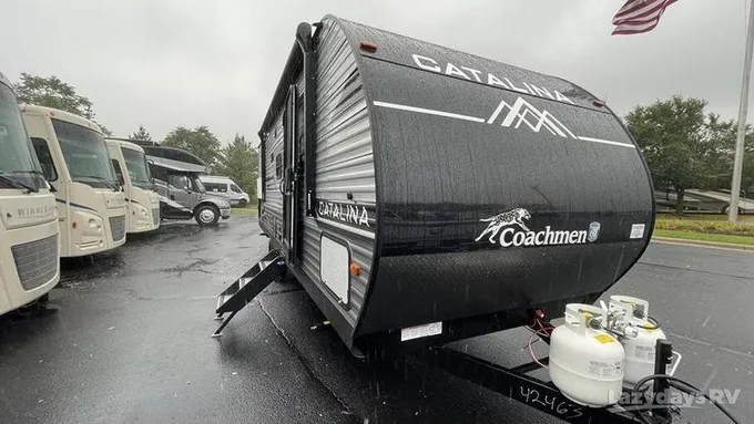 2024 Coachmen Catalina Summit Series 8 261BHS for Sale