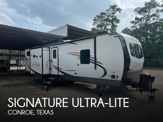 Rockwood Signature Ultra-Lite 8327SB Travel Trailer 2020 for Sale