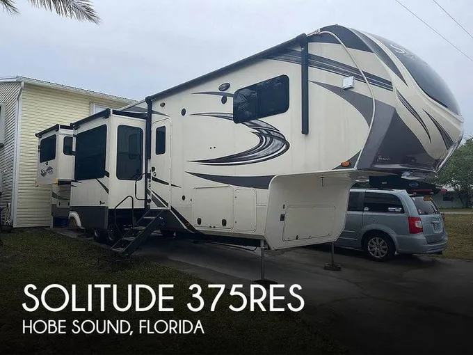 Grand Design Solitude 375res Fifth Wheel 2020 for Sale