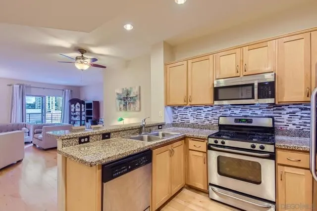 450 J St 6041, San Diego CA 92101 for Sale