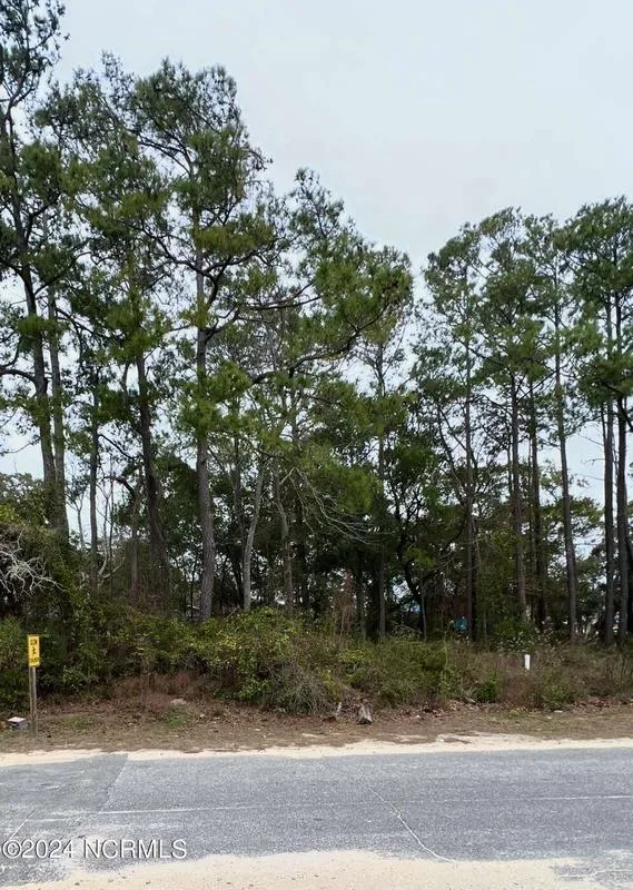 402 NE 79th Street, Oak Island, NC 28465  625203958 for Sale