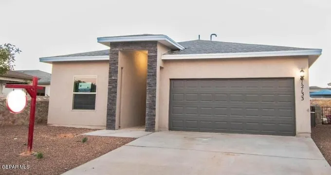 12777 Viendo Norte Drive, El Paso, TX 79934 for Sale