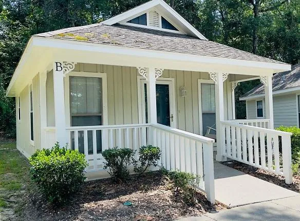 2255 Pesnell Ct unit A-E - Mobile, AL 36695 - Home For Rent