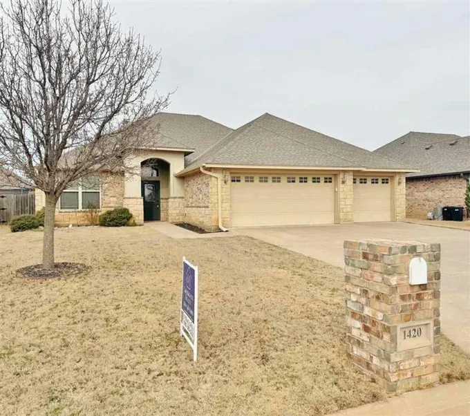 1420 LIMESTONE WAY, Elgin, OK 73538 Single Family Residence For Sale  MLS# 165369