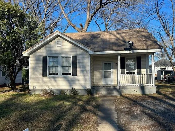 478 Clearwater Ave, Rockmart, GA 30153 - MLS 7317736 for Sale