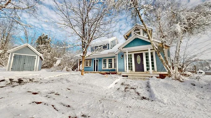 549 Federal Road, Livermore, ME 04253 for Sale