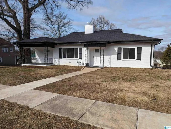 1000 41ST ST W, BIRMINGHAM, AL 35208 Single Family Residence For Sale  MLS# 21374442