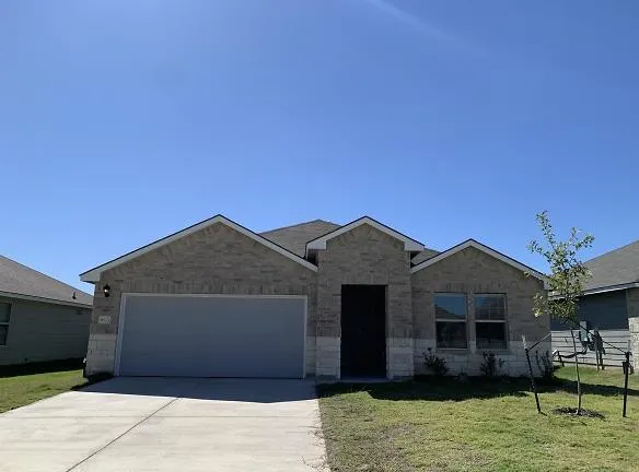 8523 Brahma Plns Rd - Temple, TX 76502 - Home For Rent