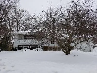 Dixon Dr for Sale