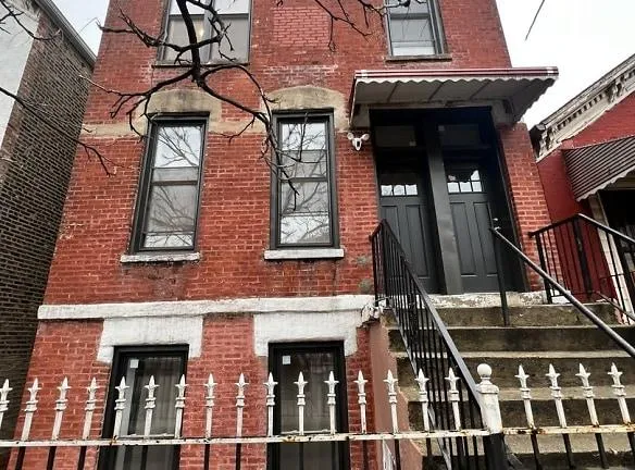 1329 W 19th St #1 - Chicago, IL 60608 - Home For Rent