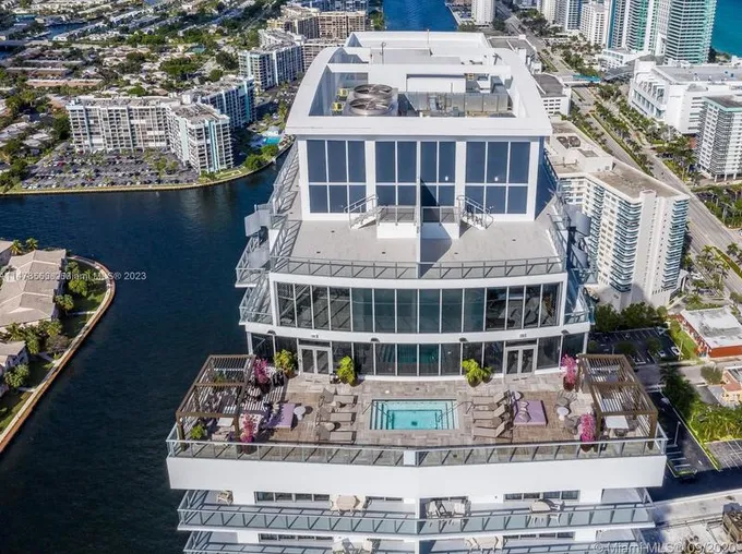 4010 S Ocean Dr #T4004, Hollywood, FL 33019 - MLS A11478666 for Sale