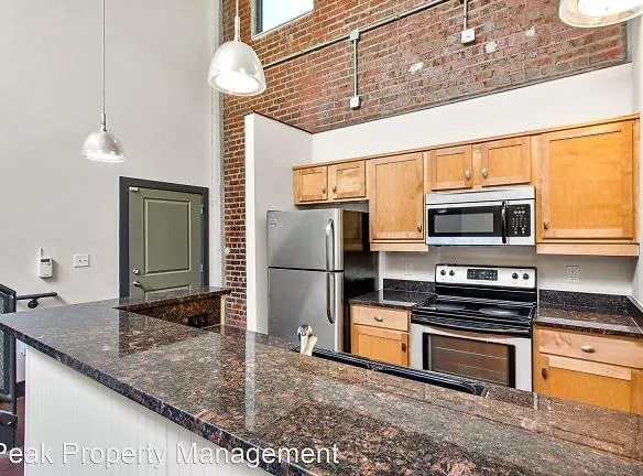 212 W 7th St - Richmond, VA 23224 - Home For Rent