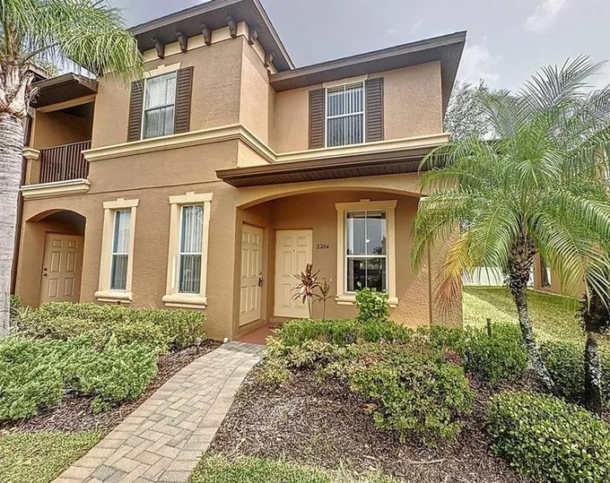 2204 Calabria Ave, Davenport, FL 33897 - MLS S5092913 for Sale
