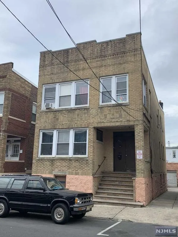 417 72nd Street, North Bergen, NJ 07047 for Sale