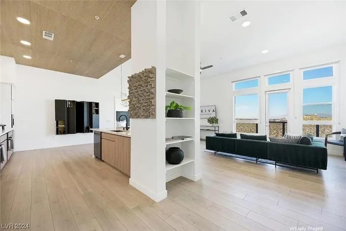 11055 South Las Vegas Boulevard, Unit 3004, Las Vegas, NV 89183 for Rent