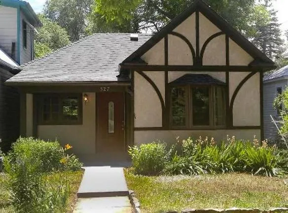 527 W Pikes Peak Ave - Colorado Springs, CO 80905 - Home For Rent