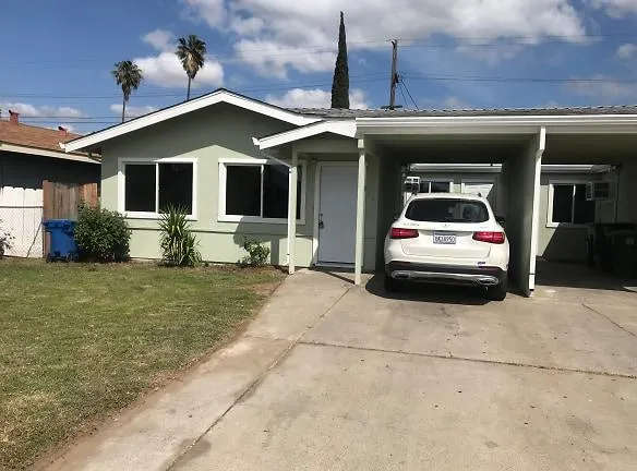 462 Greenbrier Ave - Manteca, CA 95336 - Home For Rent
