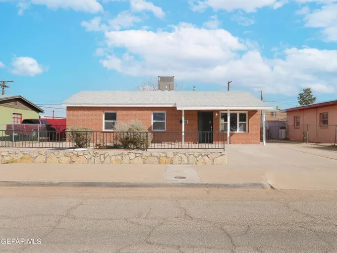 8516 Mount Everest Drive, El Paso, TX 79904 for Rent
