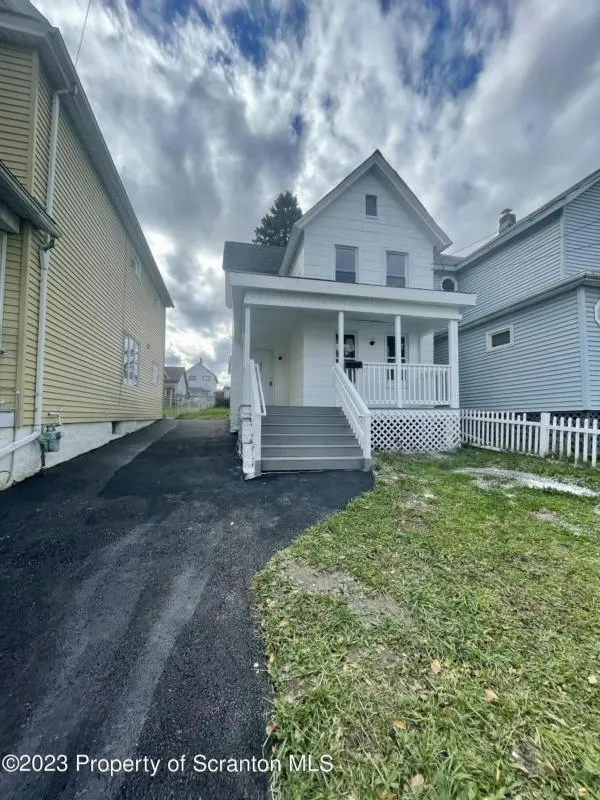 325 FERDINAND ST, Scranton, PA 18508 Single Family Residence For Sale  MLS# 232253