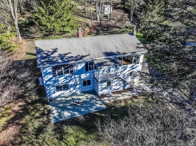 4 PLEASANTVIEW RD, Sherman, CT 06784 Single Family Residence For Sale  MLS# 170622214