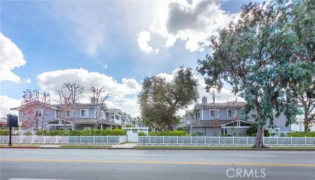 50 W Mountain 13, Pasadena CA 91103 for Sale