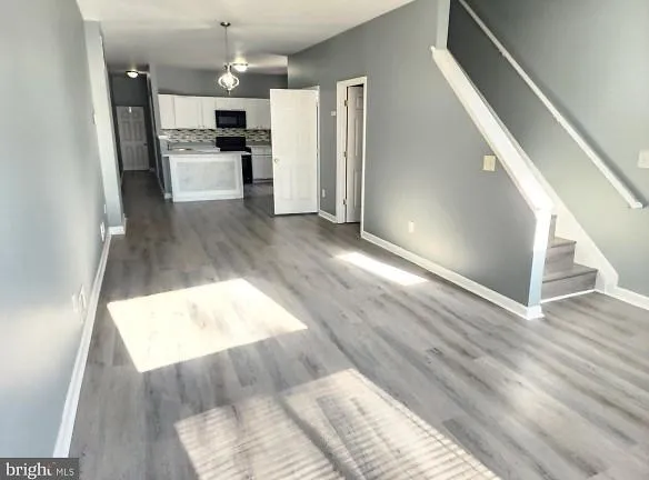 2806 Pulaski Hwy - Baltimore, MD 21224 - Home For Rent