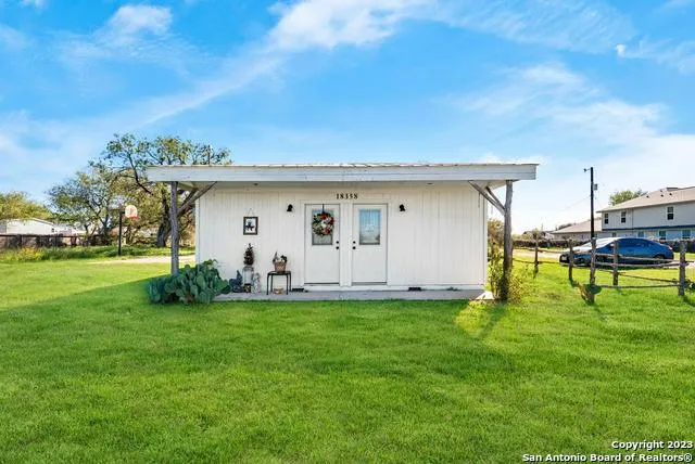 18460 INTERSTATE 37 S, Elmendorf, TX 78112 Multi Family For Sale  MLS# 1735266