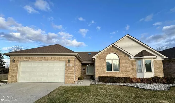774 E Snowbird, Saint Clair, MI 48079  624759603 for Sale