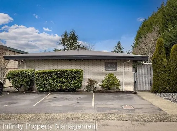 913 Harrington Ave NE - Renton, WA 98056 - Home For Rent