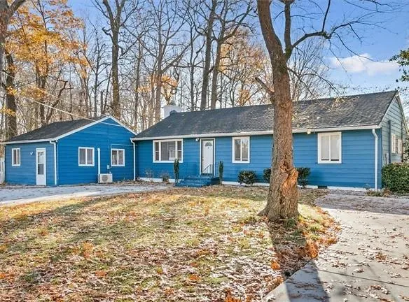 222 Woodhaven Rd #A - Newport News, VA 23608 - Home For Rent