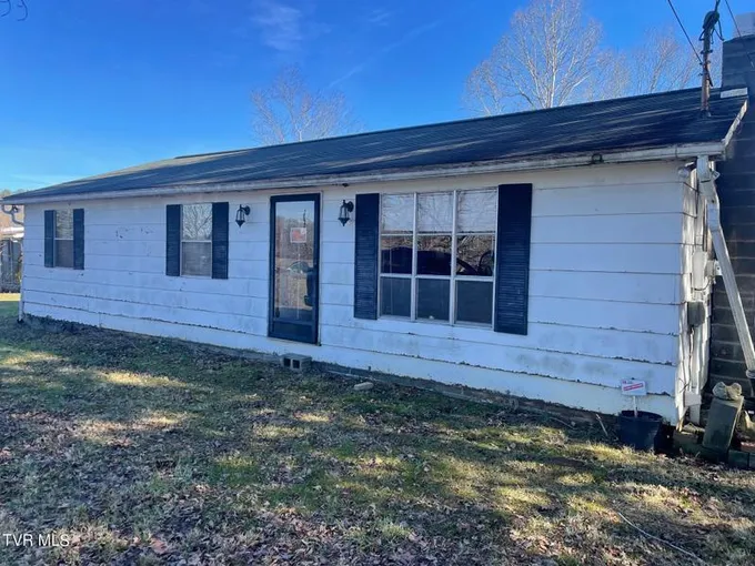 3943 Weaver Pike, Bluff City, TN 37618 for Sale