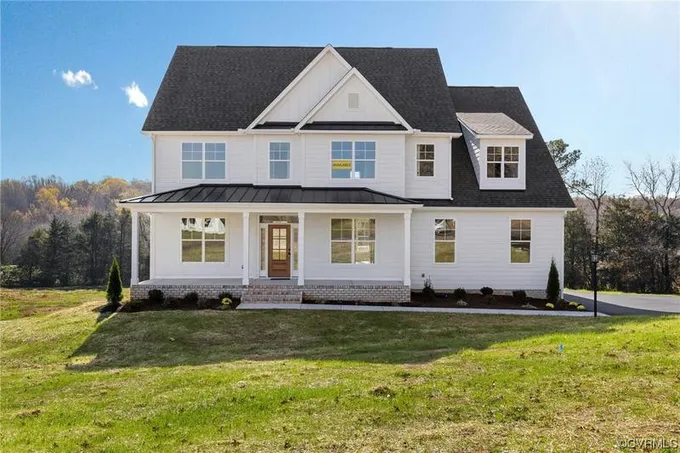 8419 ABERCROMBIE DR, Chesterfield, VA 23838 Single Family Residence For Sale  MLS# 2403263
