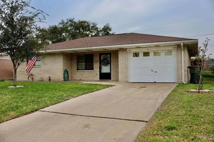 109 Palmetto Dr, Harlingen, TX 78550  625009254 for Sale