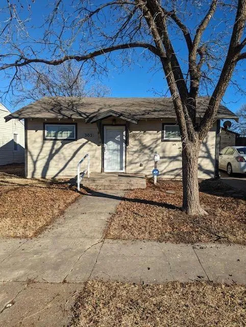 303 S PROSPECT ST, Amarillo, TX 79106 Single Family Residence For Sale  MLS# 24-877
