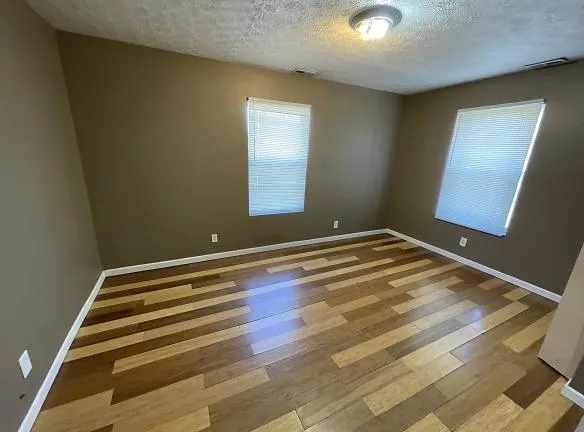 601 W 30th St unit 2 - Indianapolis, IN 46208 - Home For Rent