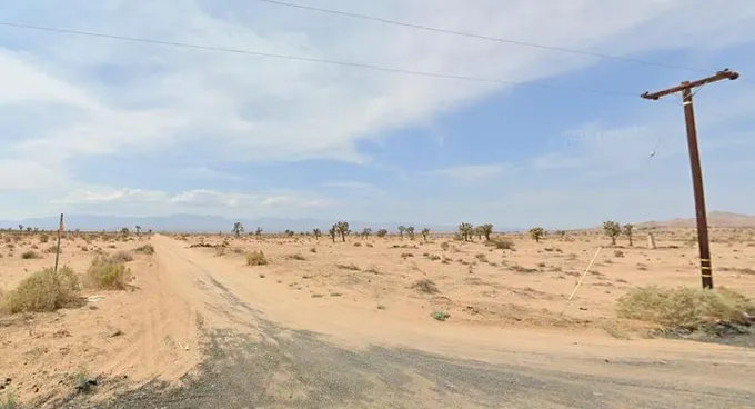 K14 220th Street East, Lancaster, CA 93535 for Sale