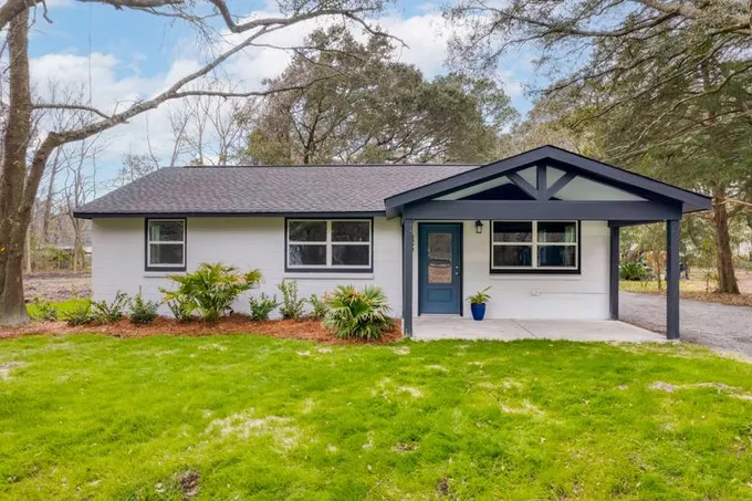 1572 Castlewick Avenue, Johns Island, SC 29455 for Sale