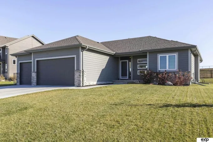 10311 S 188TH ST, Omaha, NE 68136 Single Family Residence For Sale  MLS# 22401946