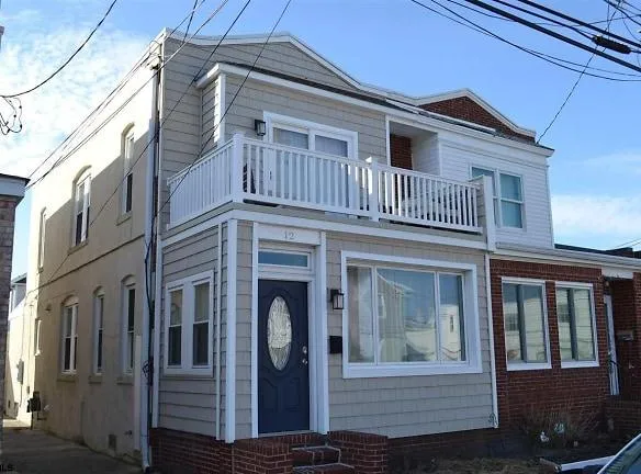 12 S Franklin Ave - Margate City, NJ 08402 - Home For Rent