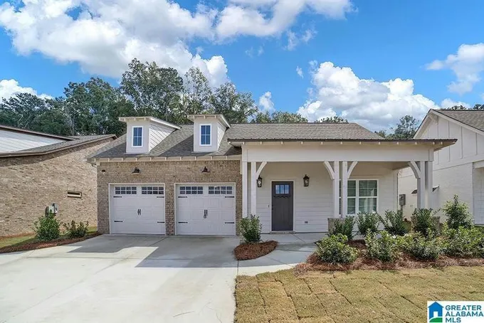 3925 SYDNEY DR, BIRMINGHAM, AL 35211 Single Family Residence For Sale  MLS# 21373908