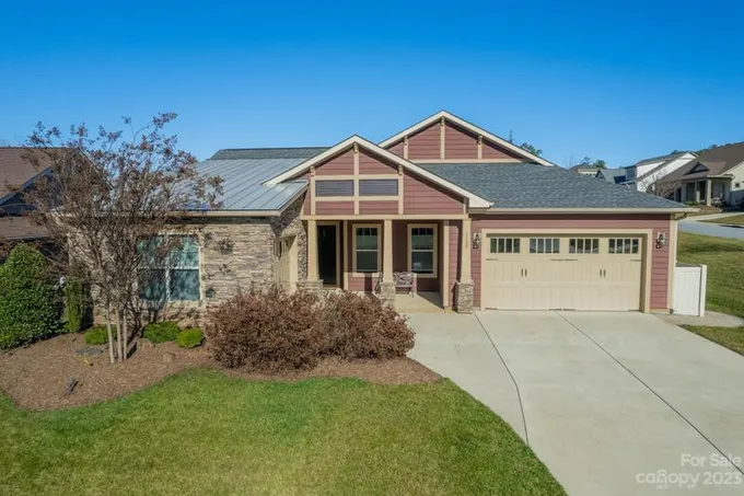 1129 Cades Court, Denver, NC 28037 for Sale