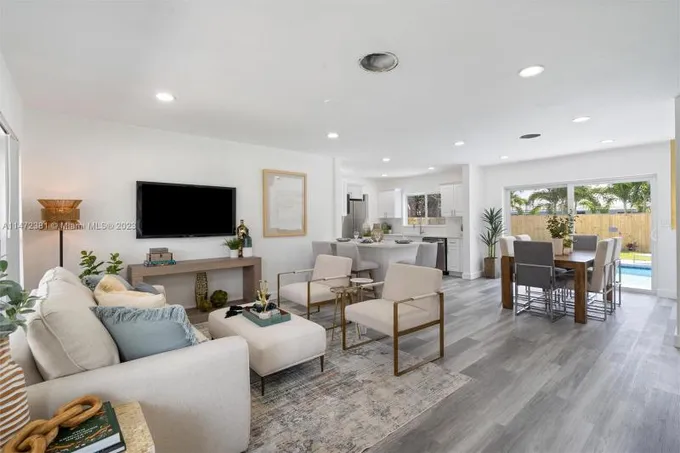 5940 Northeast 22nd Terrace, Fort Lauderdale, FL 33308 for Sale
