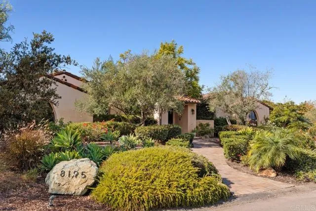 8195 Run of the Knolls Ct. San Diego CA 92127 for Sale