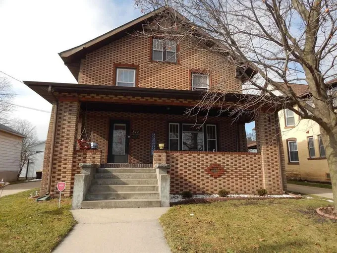 812 S Locust, FREEPORT, IL 61032  623364386 for Sale