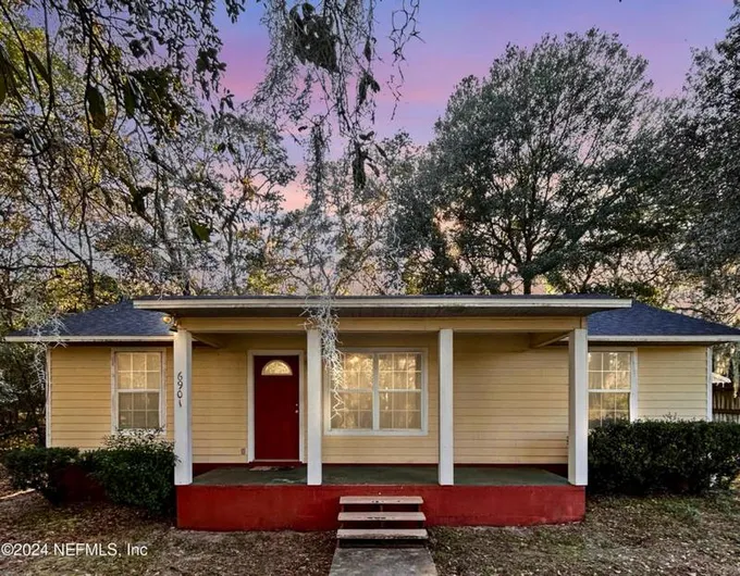 6901 COUNTY ROAD 214, Melrose, FL 32666 Single Family Residence For Sale  MLS# 2007163