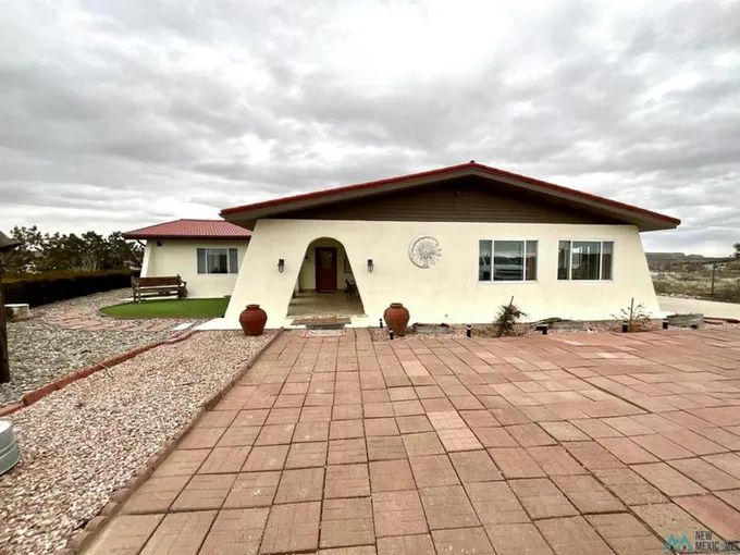 555 S FLORENCE ST, Gallup, NM 87301 Single Family Residence For Sale  MLS# 20240716